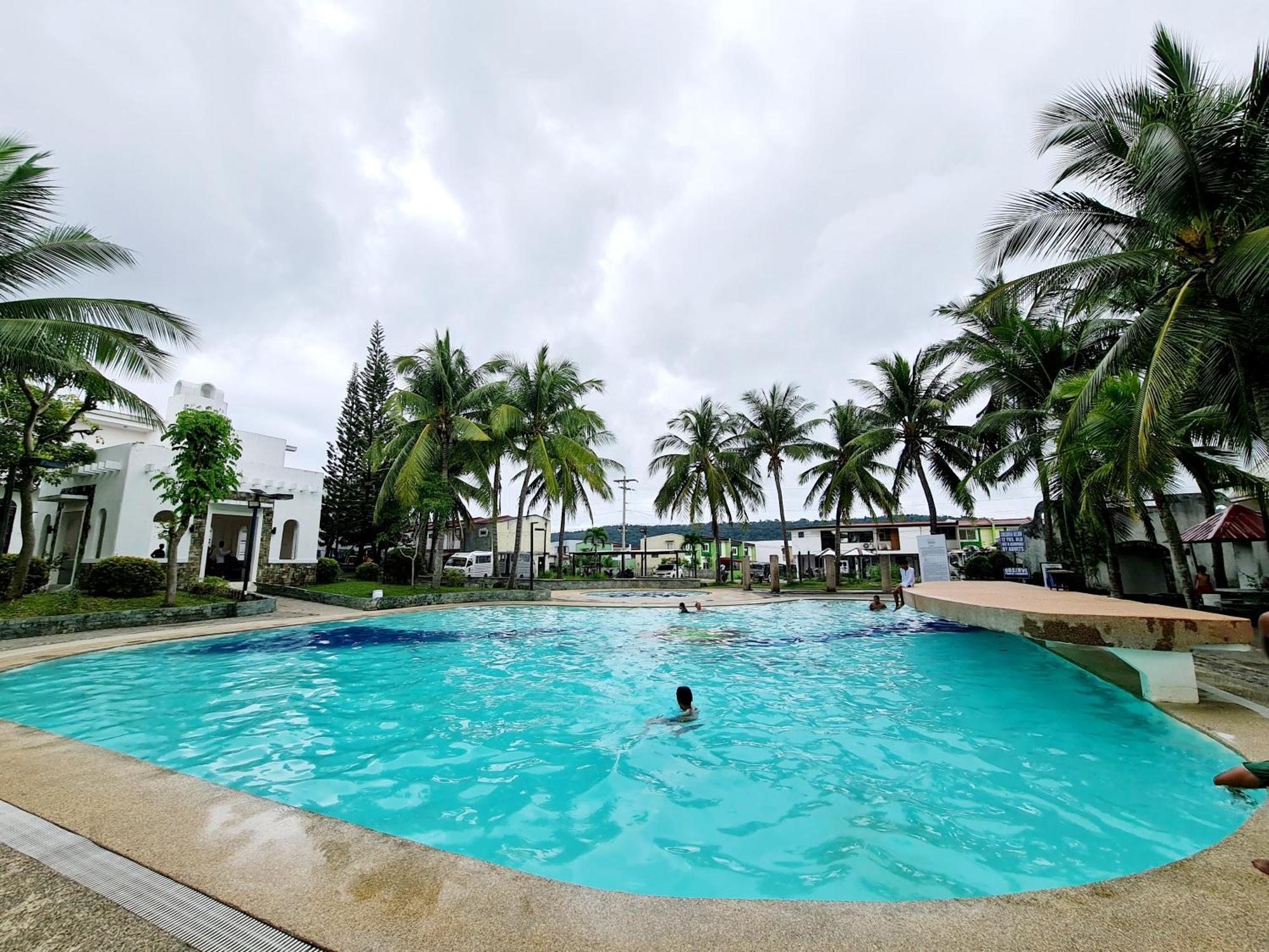 Calapan City Fully Furnished House Transient Near Xentromall L39 מראה חיצוני תמונה