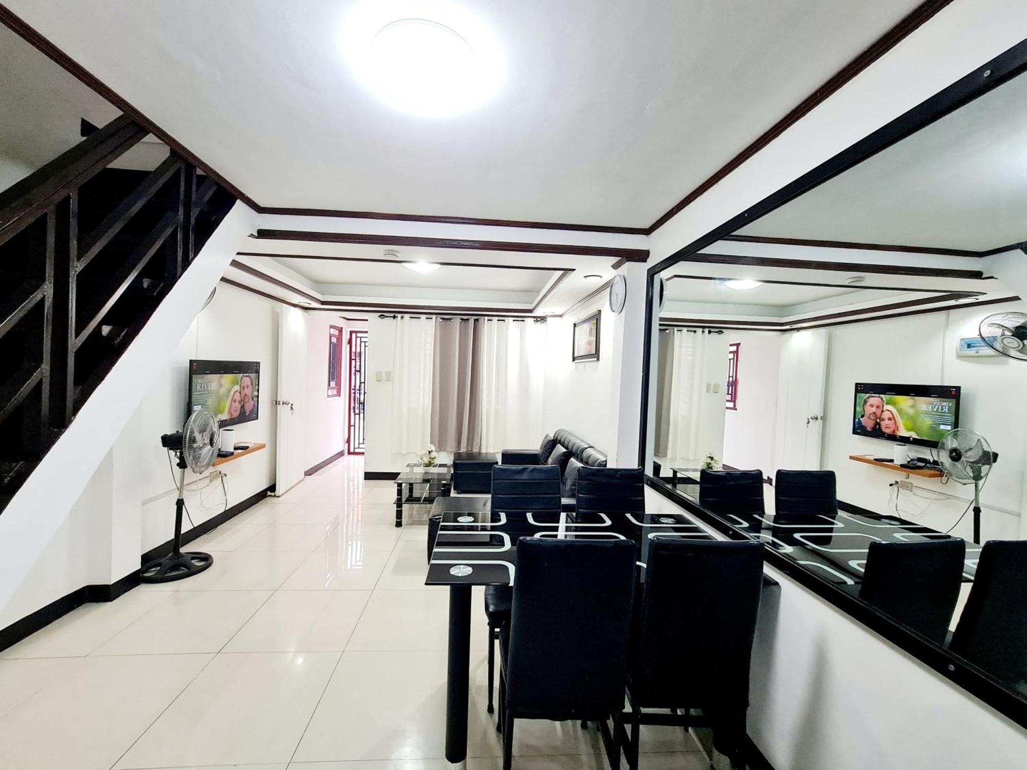 Calapan City Fully Furnished House Transient Near Xentromall L39 מראה חיצוני תמונה