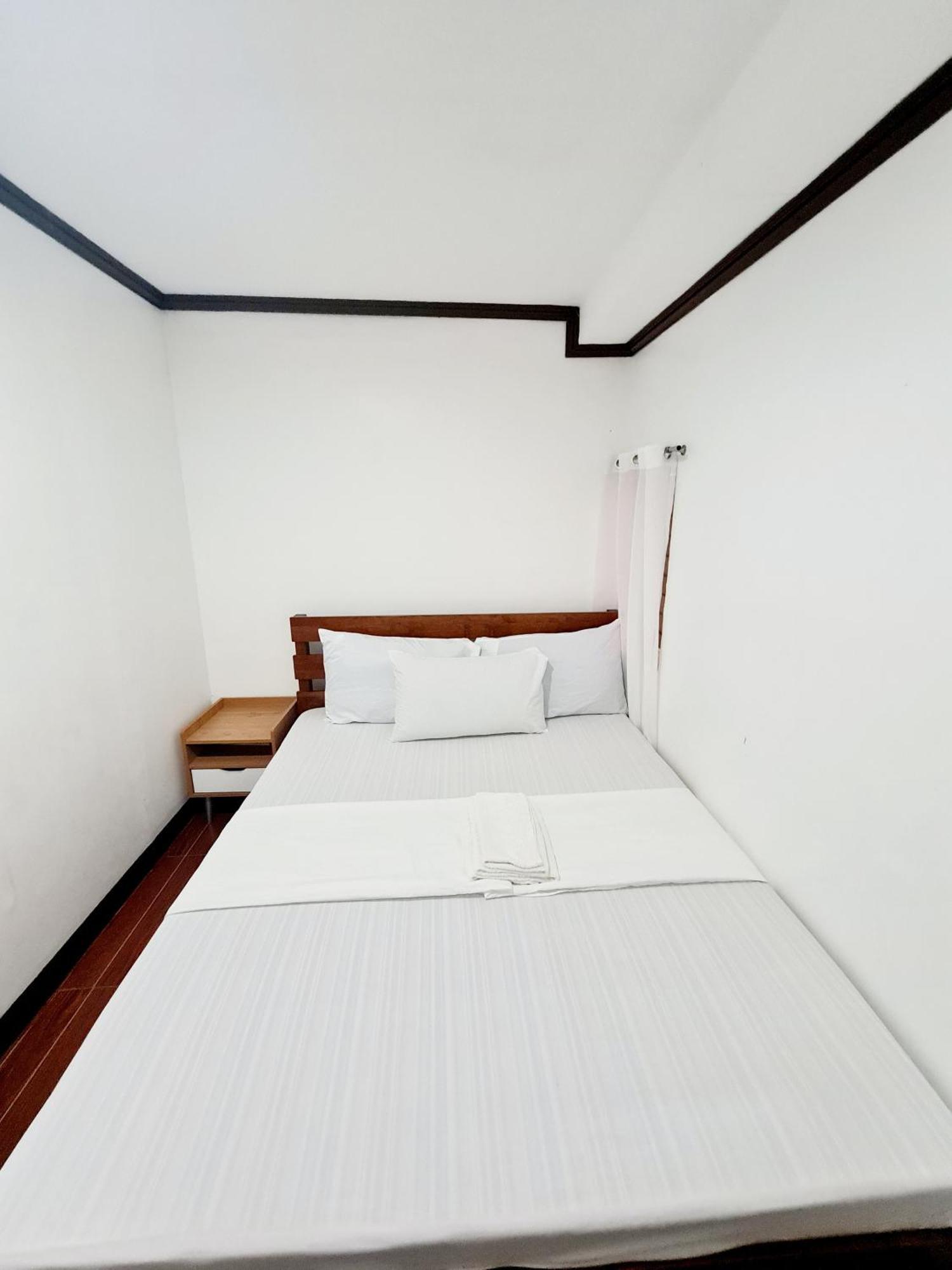 Calapan City Fully Furnished House Transient Near Xentromall L39 מראה חיצוני תמונה