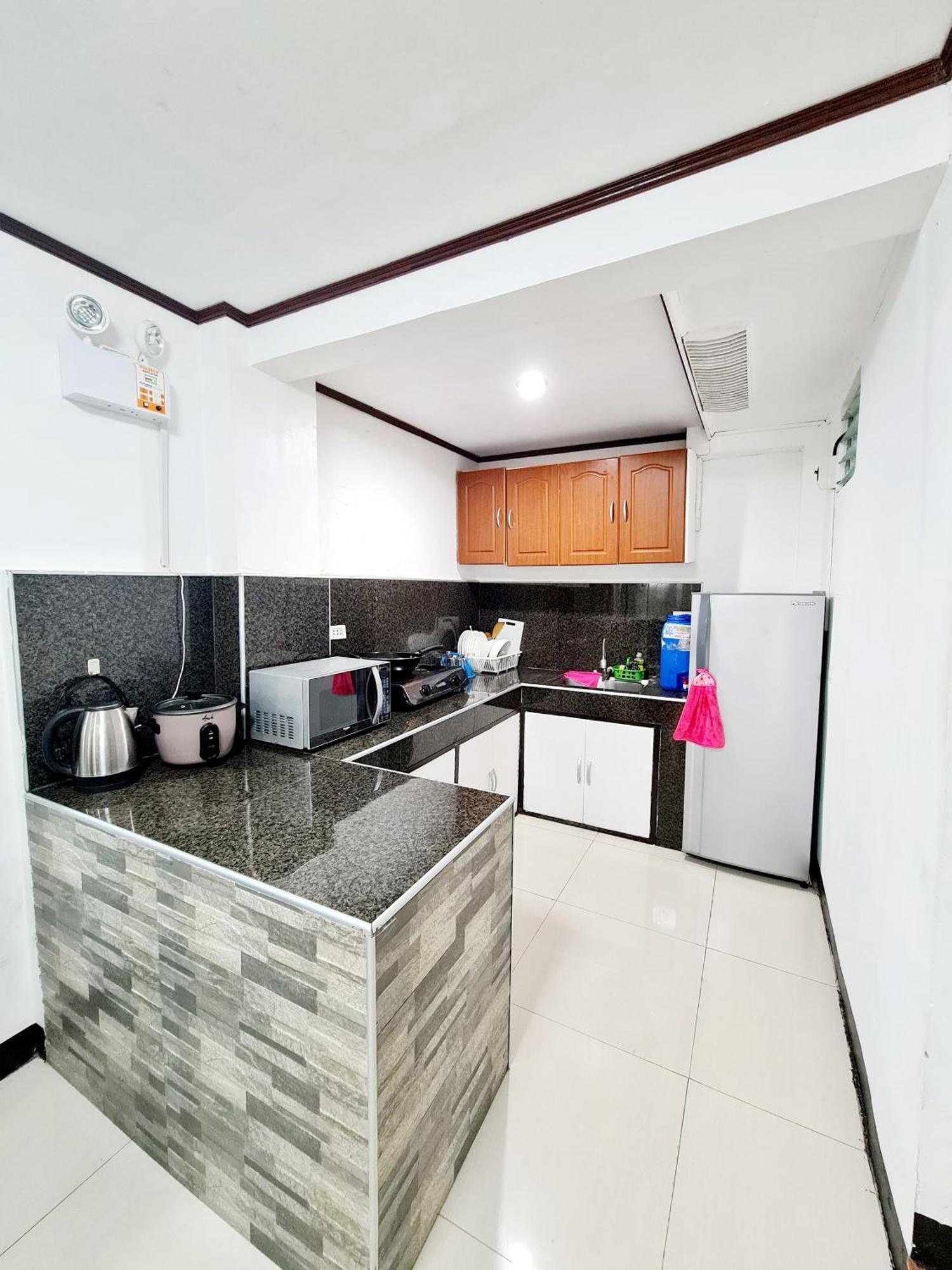 Calapan City Fully Furnished House Transient Near Xentromall L39 מראה חיצוני תמונה