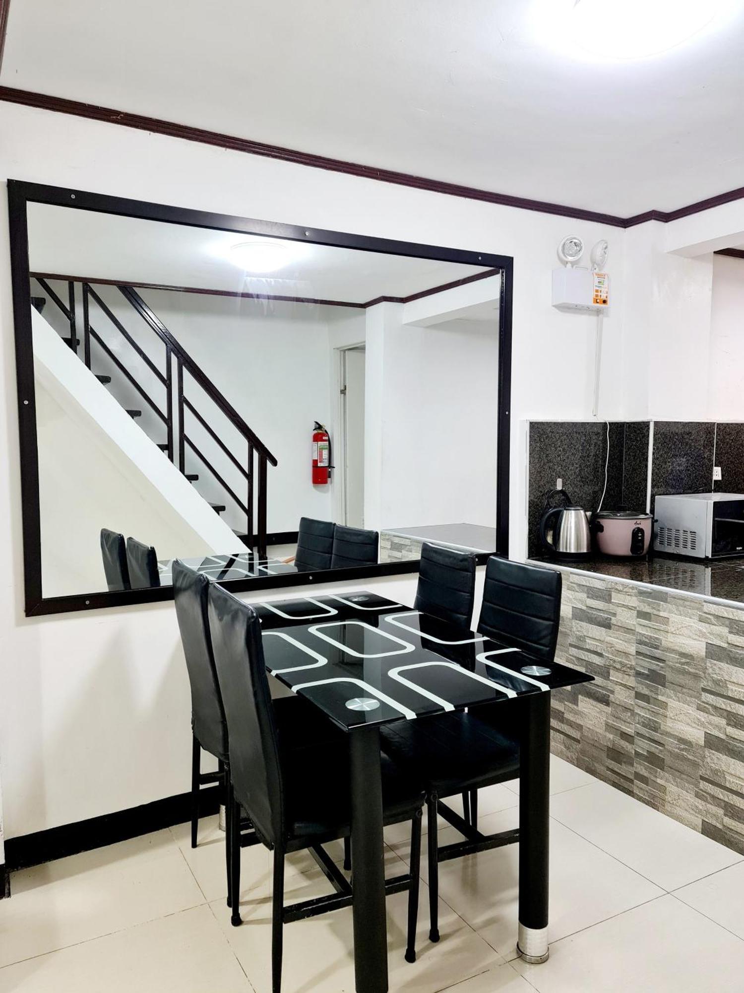 Calapan City Fully Furnished House Transient Near Xentromall L39 מראה חיצוני תמונה