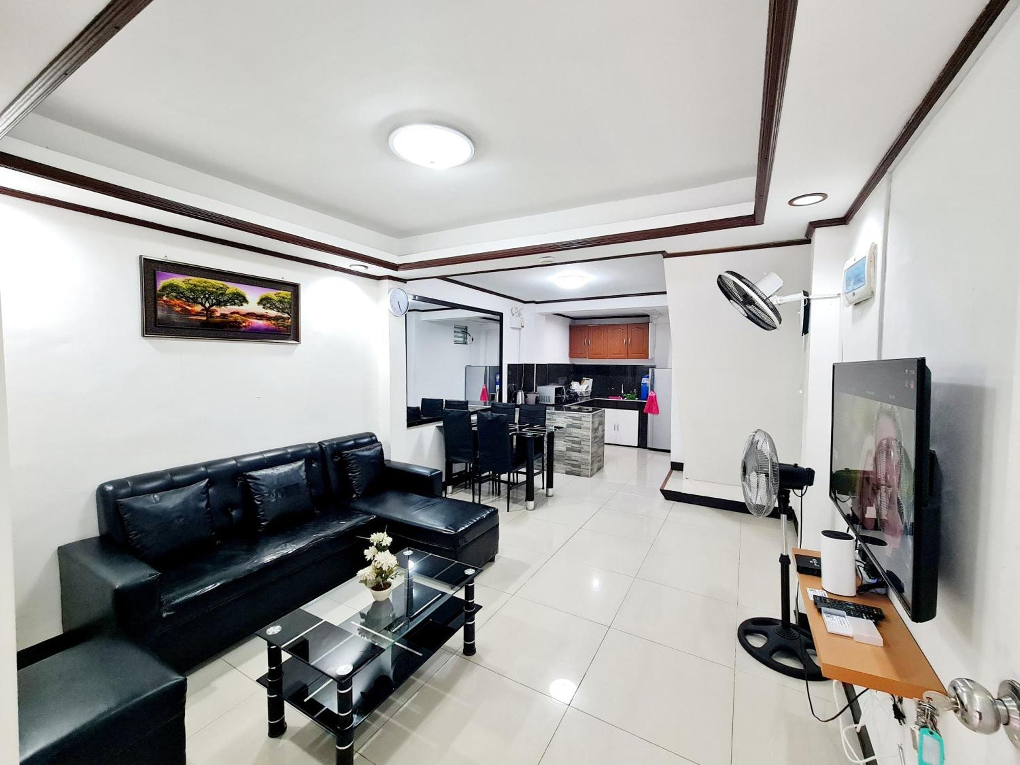 Calapan City Fully Furnished House Transient Near Xentromall L39 מראה חיצוני תמונה